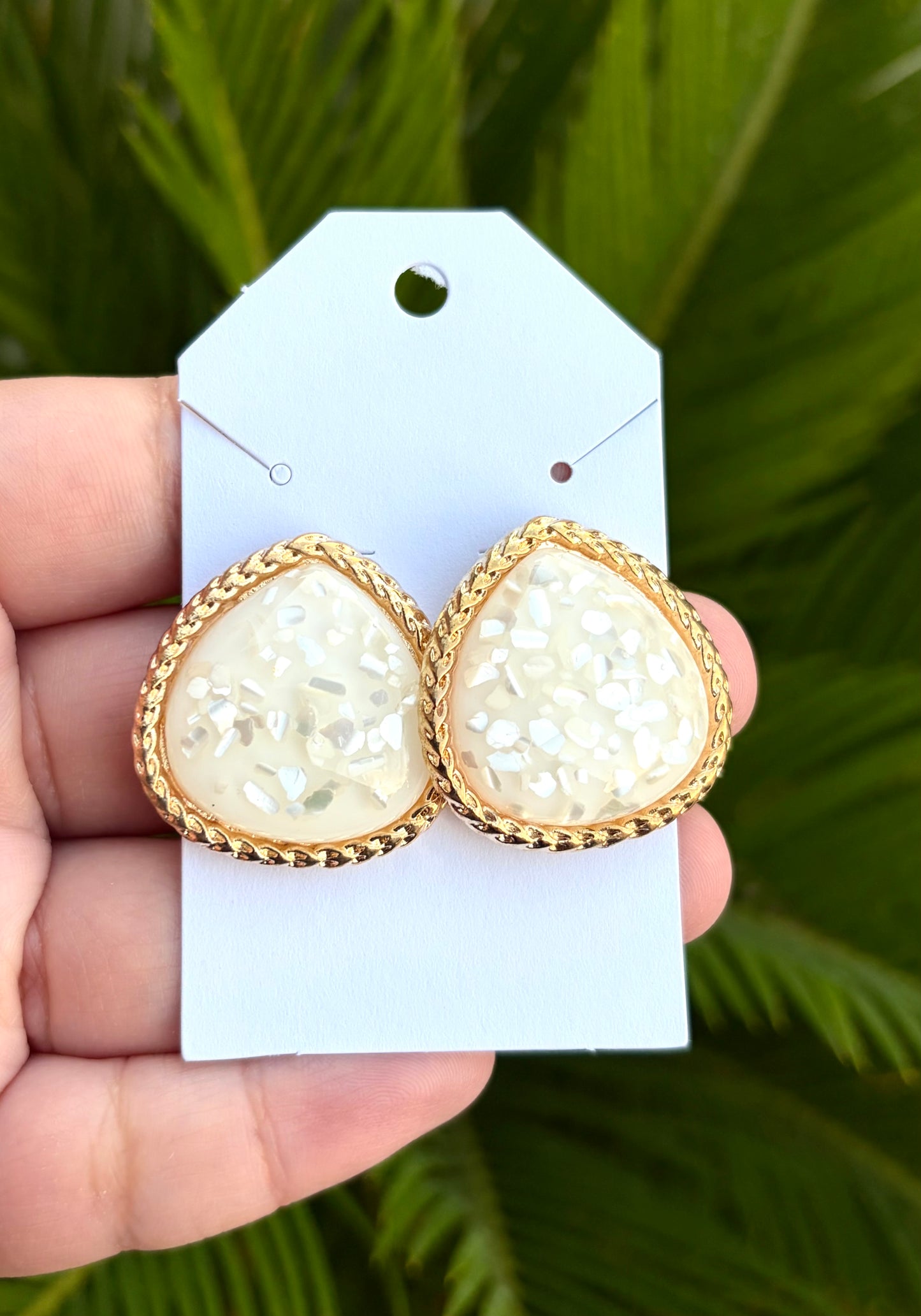 Teardrop studs
