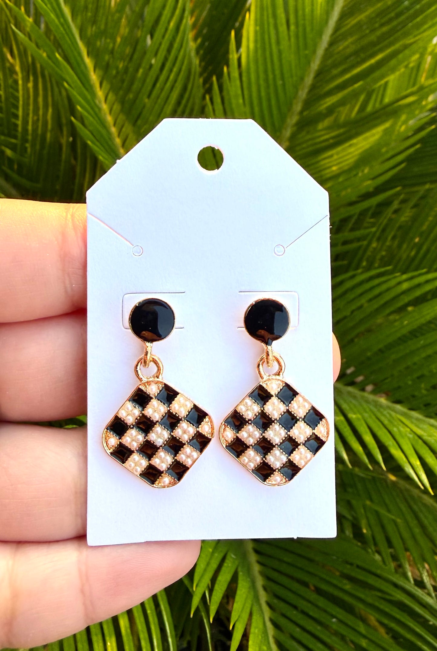 Checkered dangle earrings
