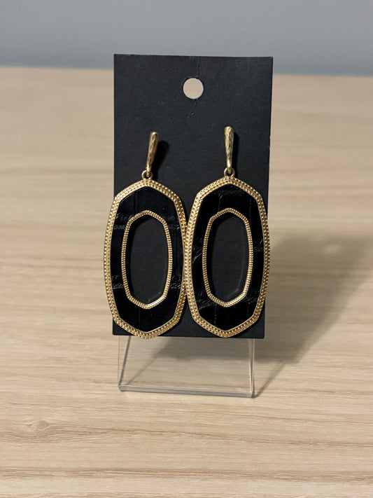 Leather earrings