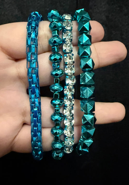 Aqua bracelet set